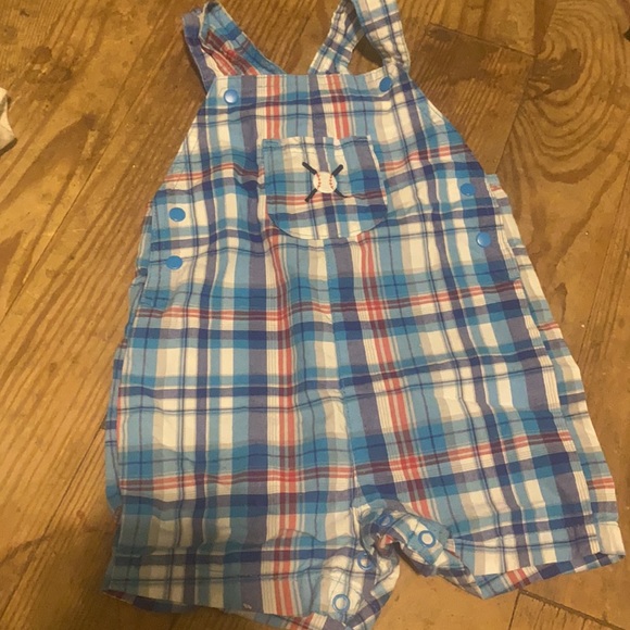 9 month bundle - Picture 6 of 9